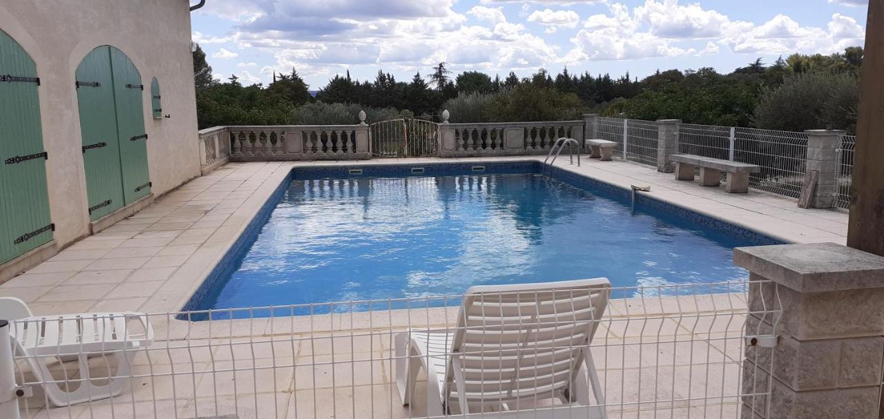 Villa Maisonnette au pied de la garrigue à Bernis Extérieur photo